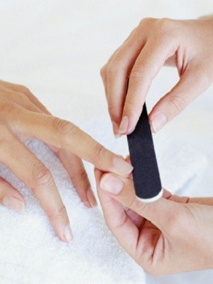 Наращивание ногтей - минусы